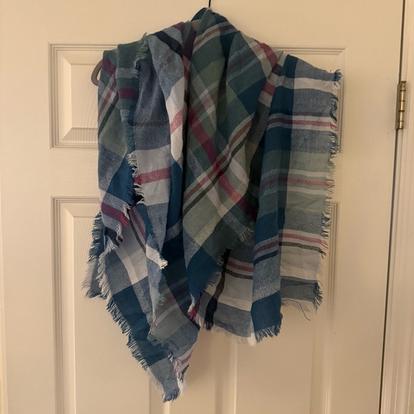 Super Soft Square Blanket Scarf - Picture 1 of 4